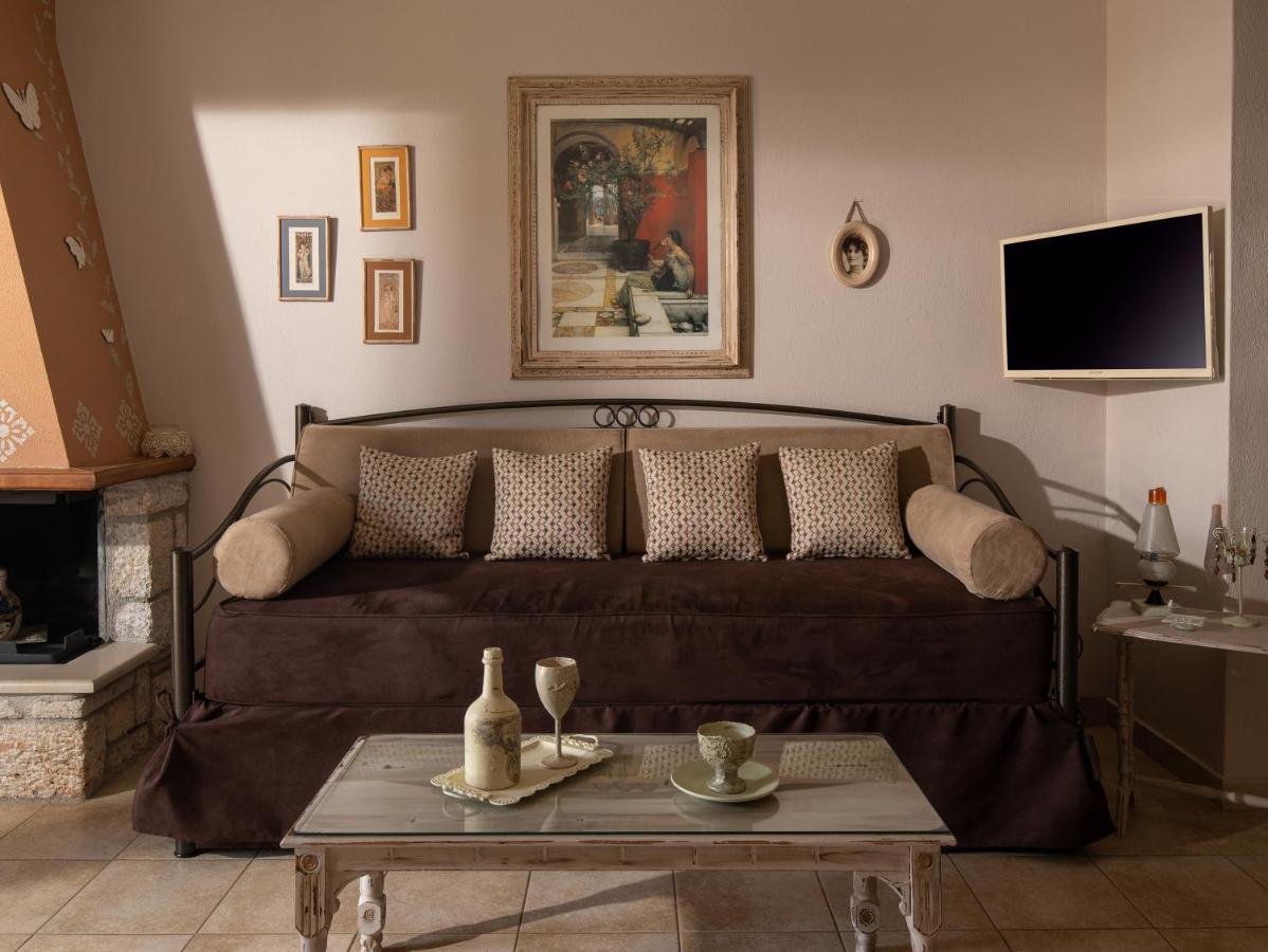Antique Apartment Áfitosz Kültér fotó